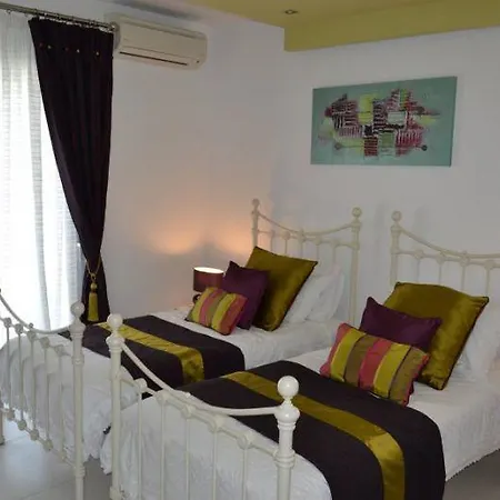 Villa Zoe Maria *