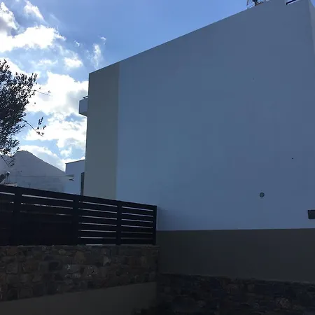 Villa Zoe Maria *